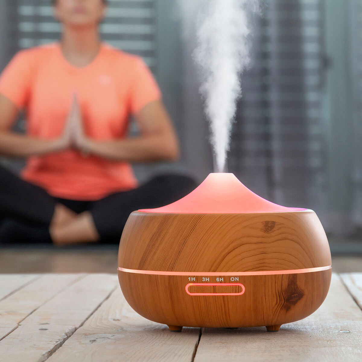 Aroma Diffuser Humidifier with Multicolour LED Wooden-Effect - Majpet